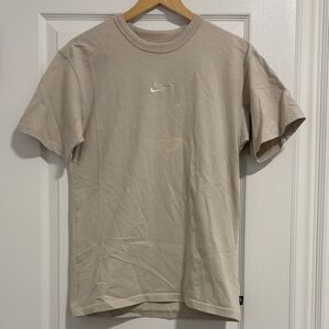 Nike Men's Beige Short Sleeve Tee